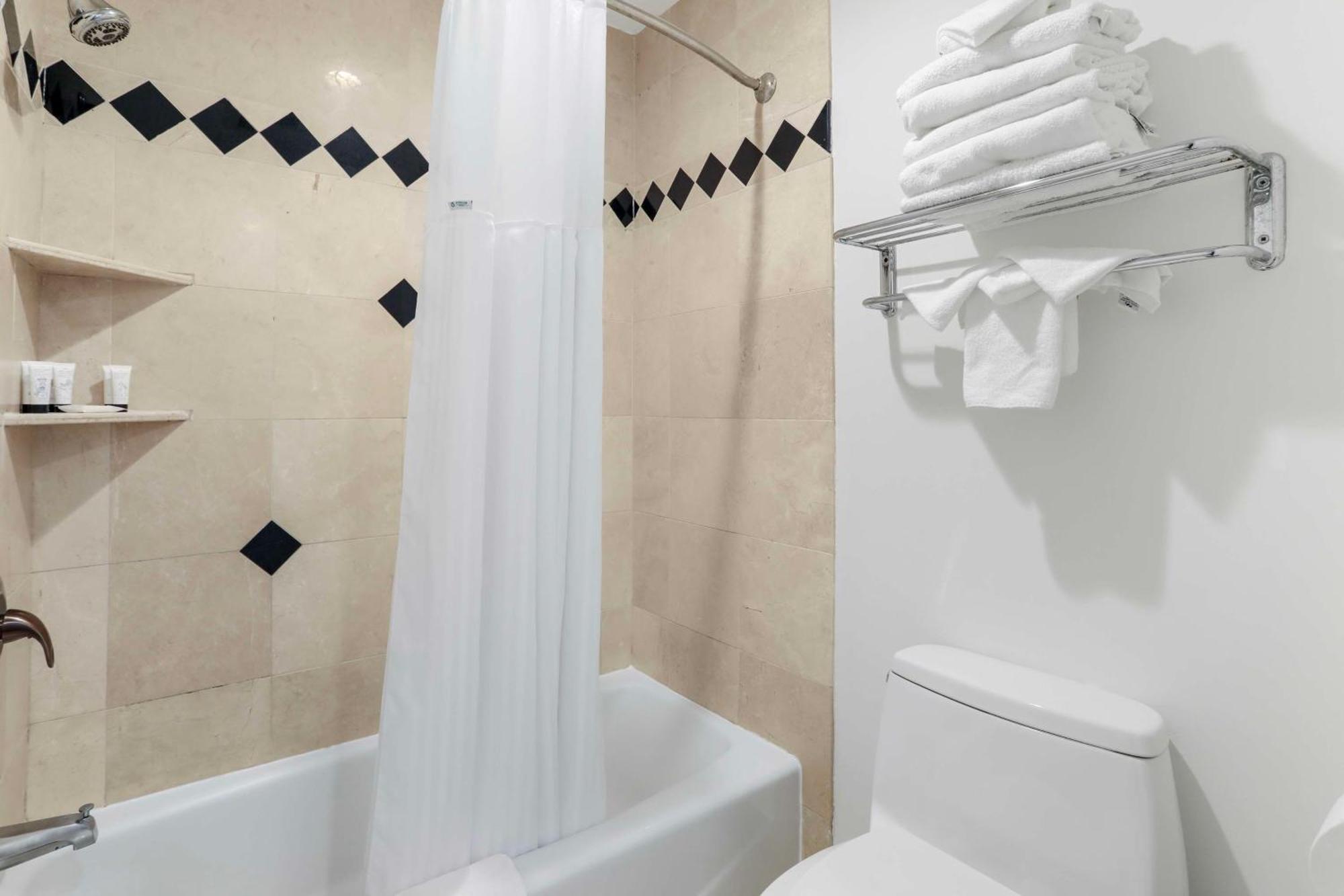 Signature Inn Беркли Экстерьер фото