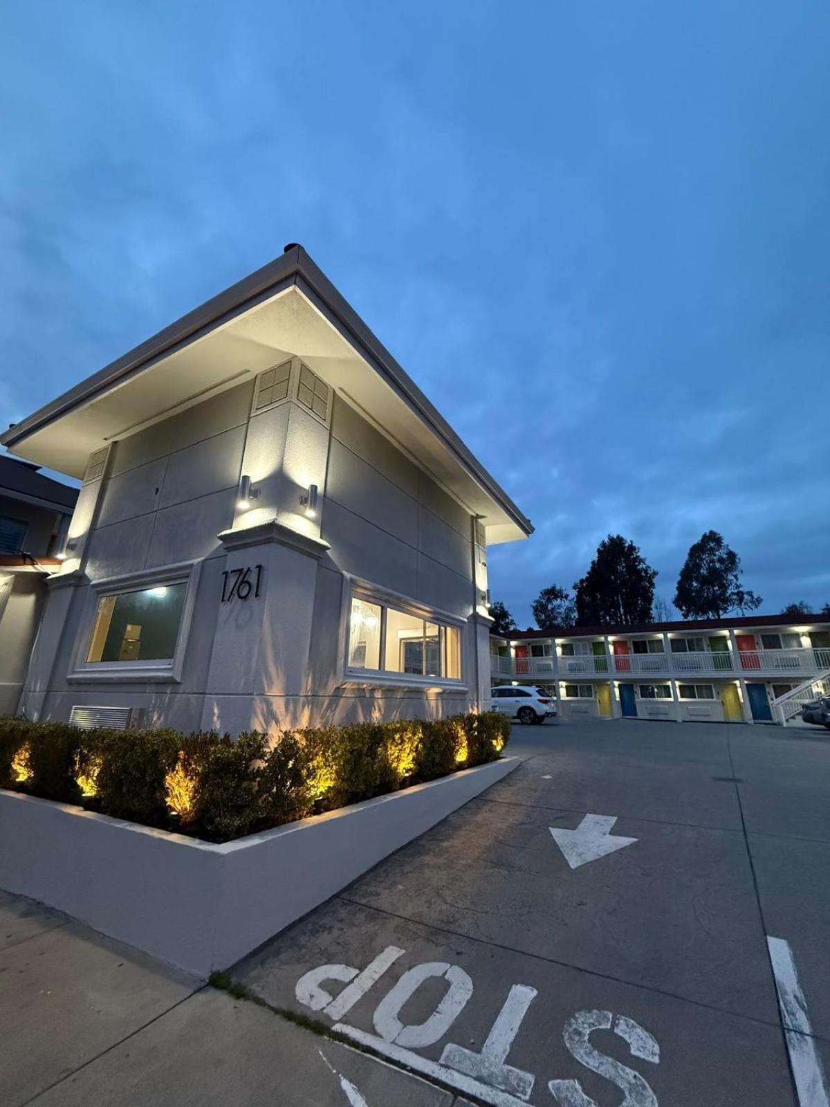 Signature Inn Беркли Экстерьер фото